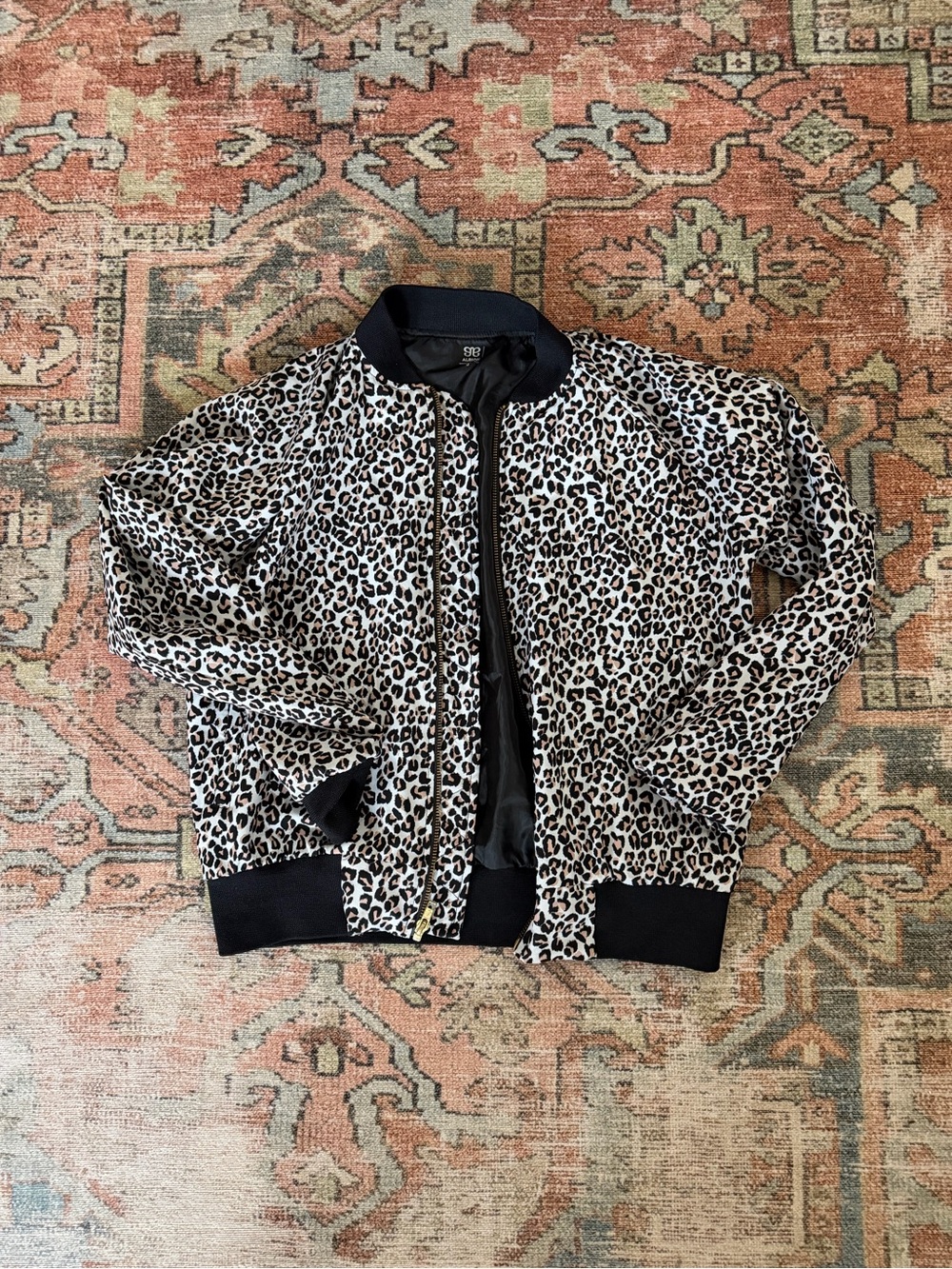 Albion Fit Leopard Print Bomber Jacket - Black & Cream small
